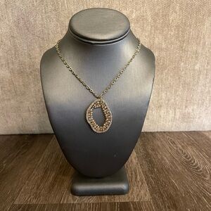 Long Elegant Gold Pendant Necklace